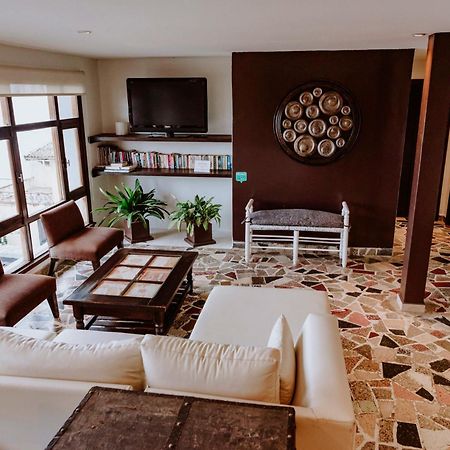 Hostel Los Troncos San Carlos de Bariloche Dış mekan fotoğraf