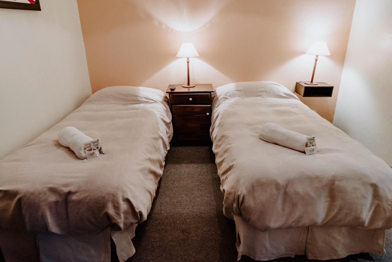 Hostel Los Troncos San Carlos de Bariloche Dış mekan fotoğraf
